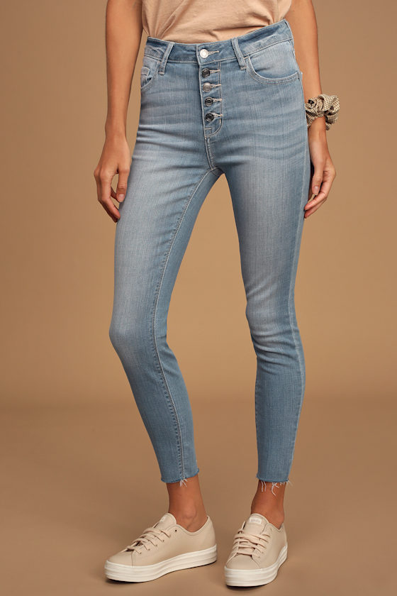 Casual Charisma Light Wash High-Rise Skinny Jeans 4