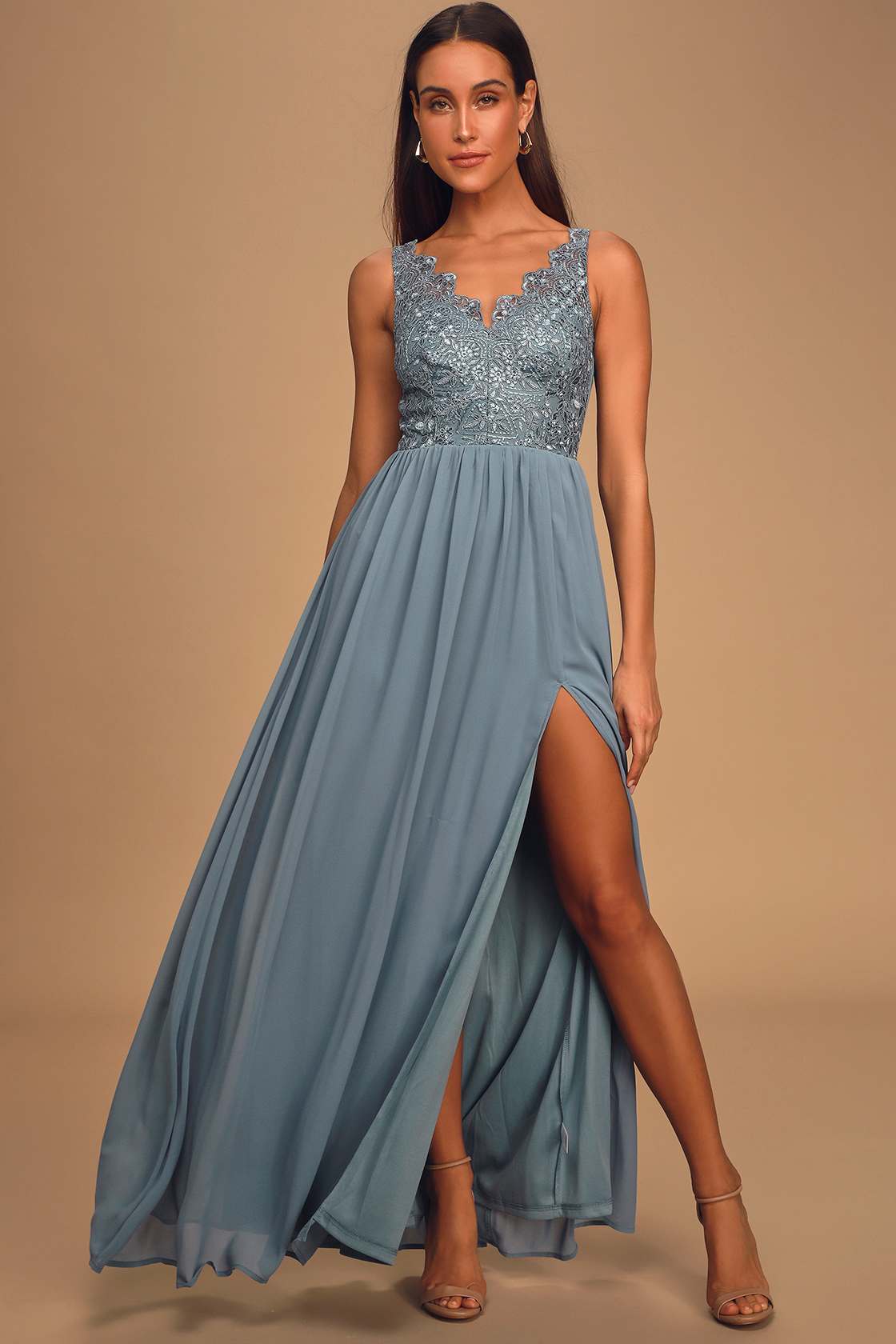 https://www.lulus.com/images/product/xlarge/5223530_1000382.jpg?w=560