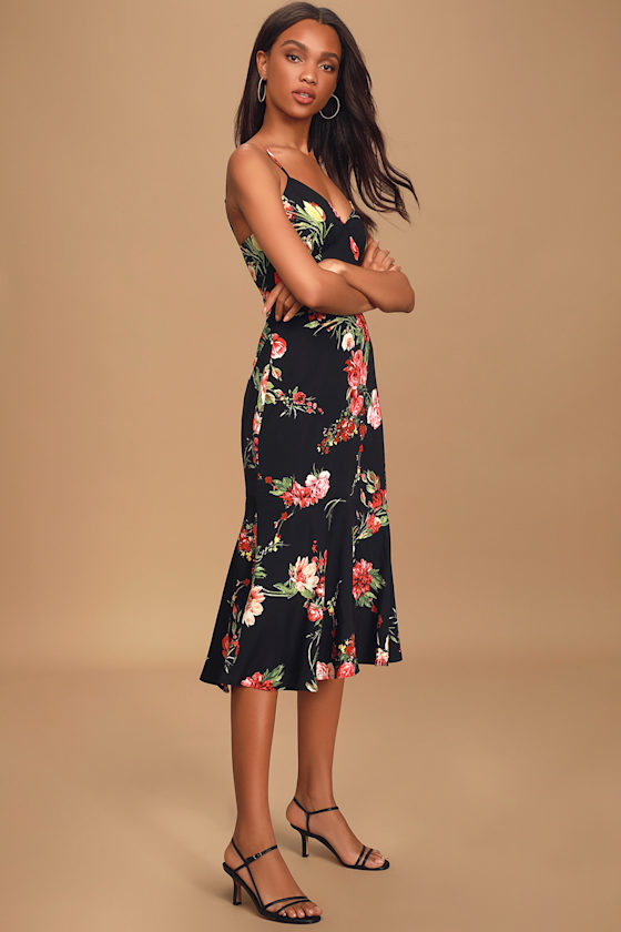 Summer Lovin' Black Floral Print Sleeveless Midi Dress 3