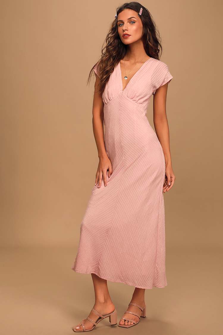 Cute Light Pink Dress - V-Neck Midi Dress - Seersucker Dress - Lulus