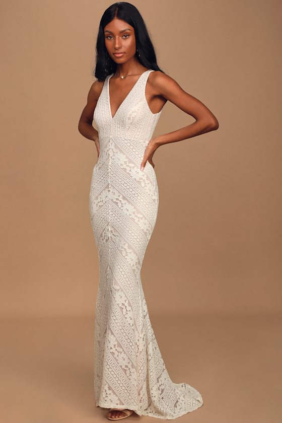 Alianna White and Nude Lace Mermaid Maxi Dress 1