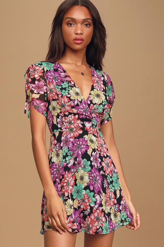 Black Floral Print Dress - Short Sleeve Dress - Surplice Dress - Lulus
