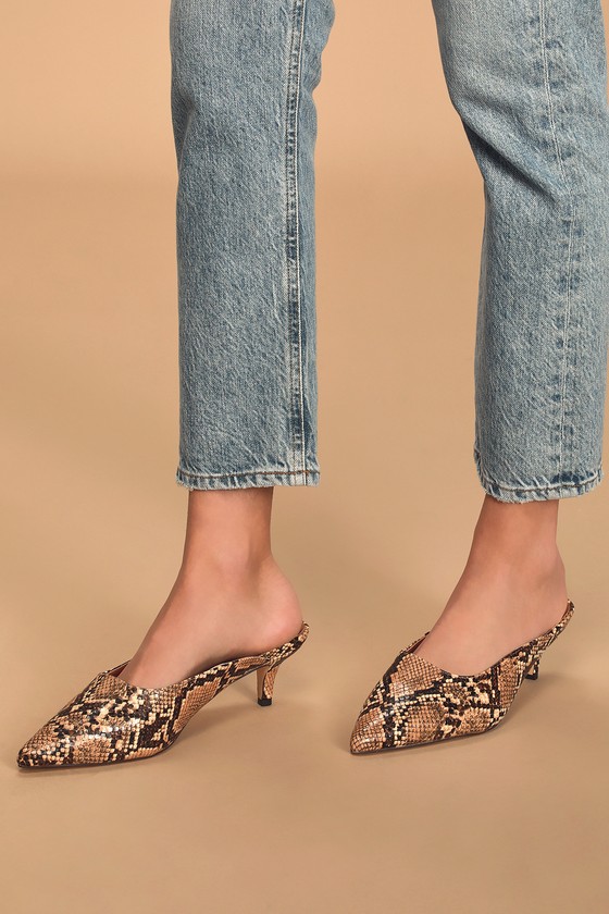 tan pointed mules