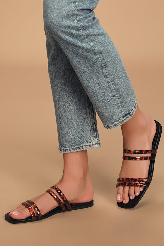 Kazzie Black and Tortoise Vinyl Flat Slide Sandals 1