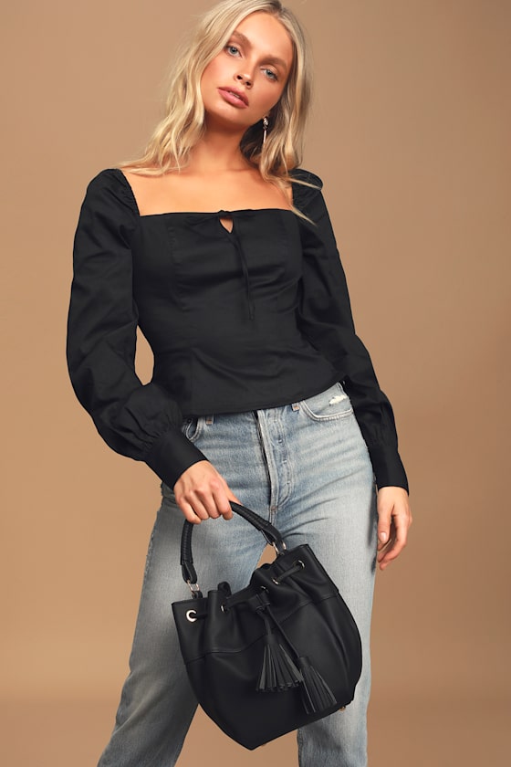 Coveted Black Bucket Bag 1