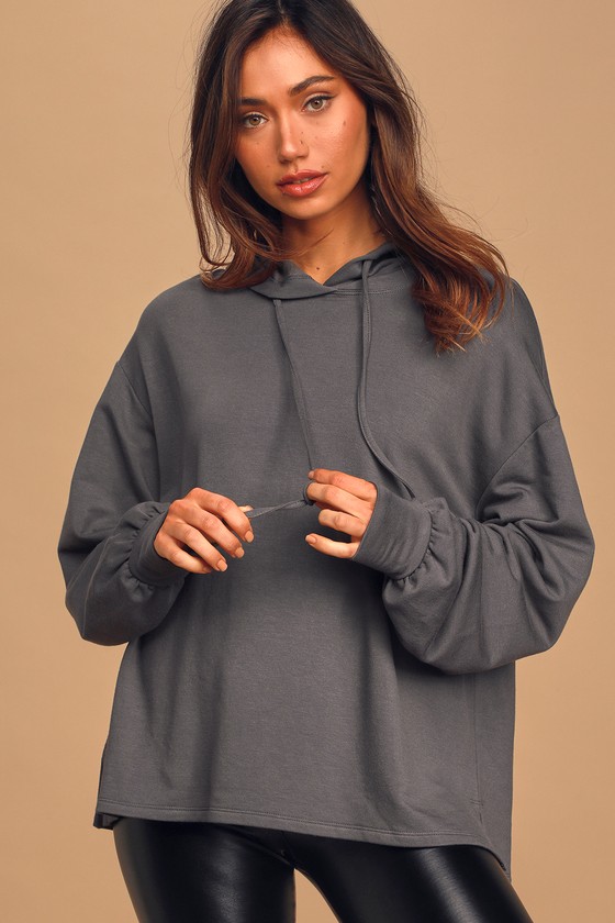 oversized pullover sweatshirt