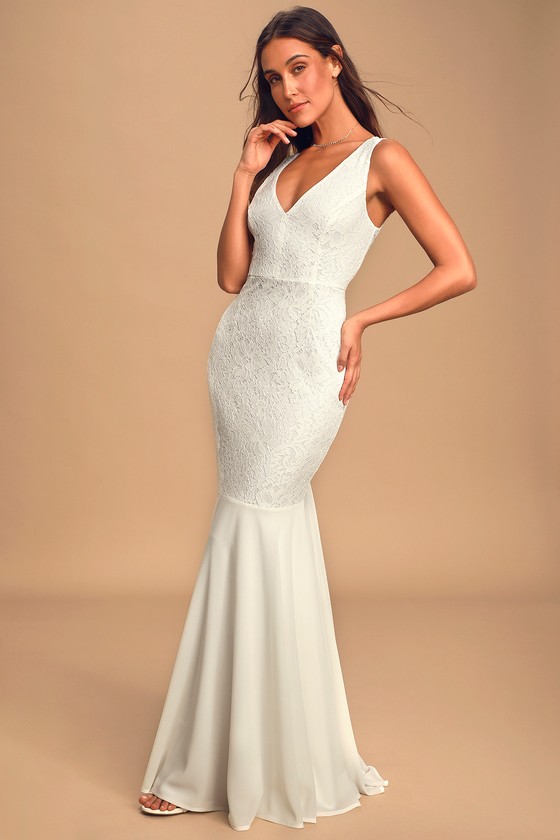 white lace backless maxi dress