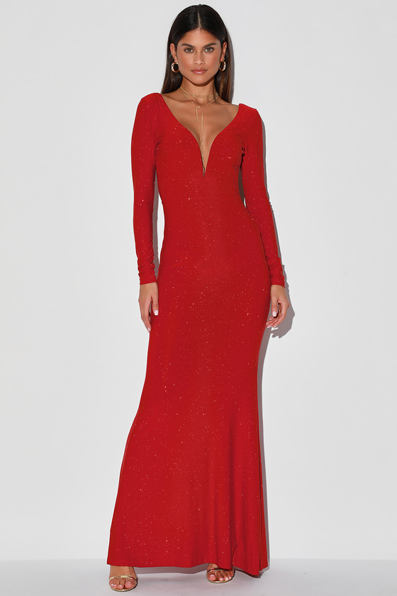 long sleeve backless gown