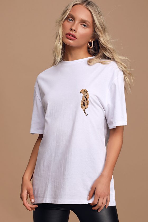 Feline White Short Sleeve Graphic Boyfriend Tee 2
