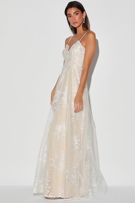 lulus spaghetti strap tulle gown