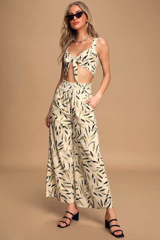 M40095: CREAM/GREEN 1