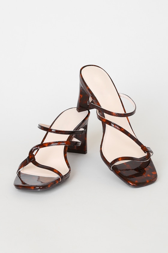 tortoise heel sandals