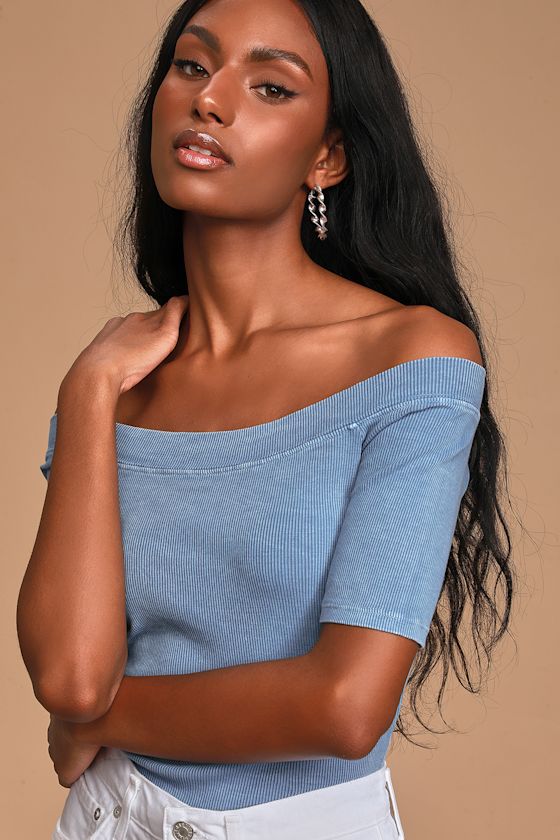Tight-Knit Washed Denim Blue Ribbed Off-the-Shoulder Top 3