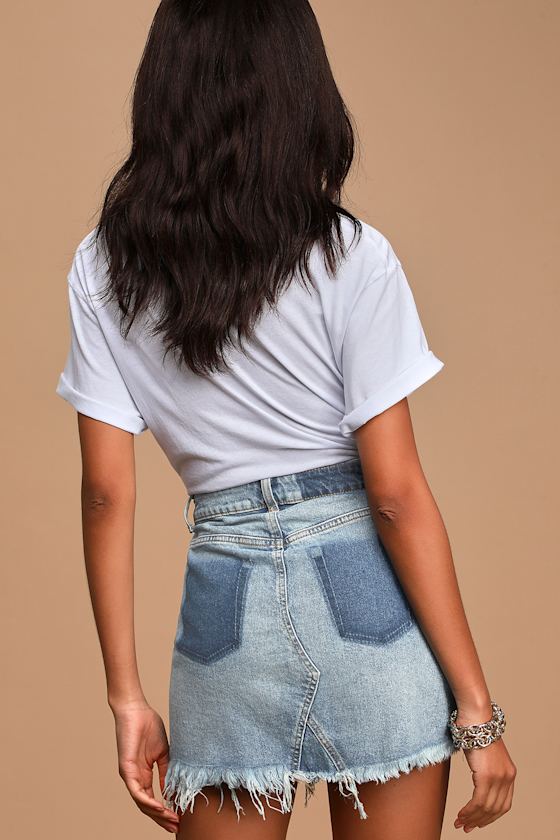 Got the Edge Light Wash Cutoff Denim Mini Skirt 3