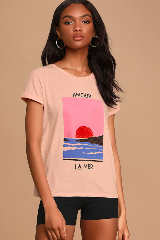 Amour La Mer Light Pink Graphic Tee 3