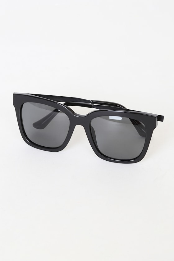 Bella Black Square Sunglasses 4