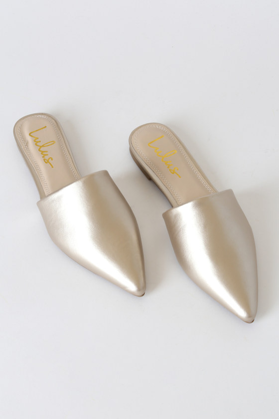 Gold pointed mules Clearance