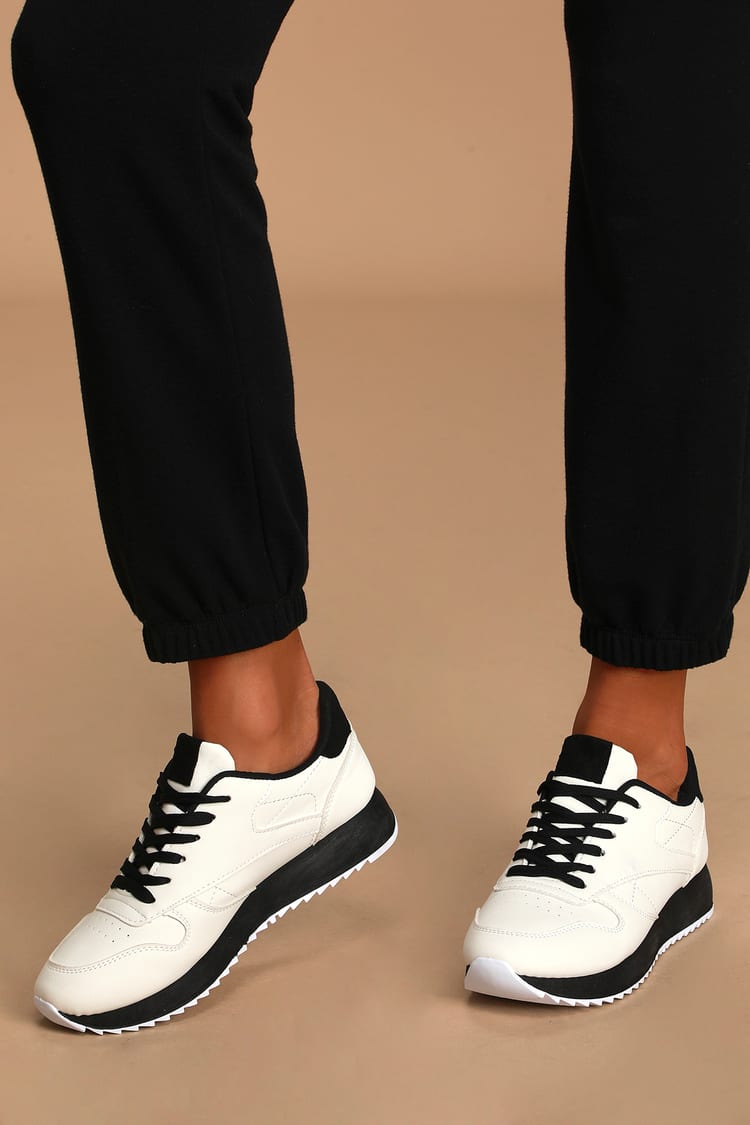 Black White Sneakers 