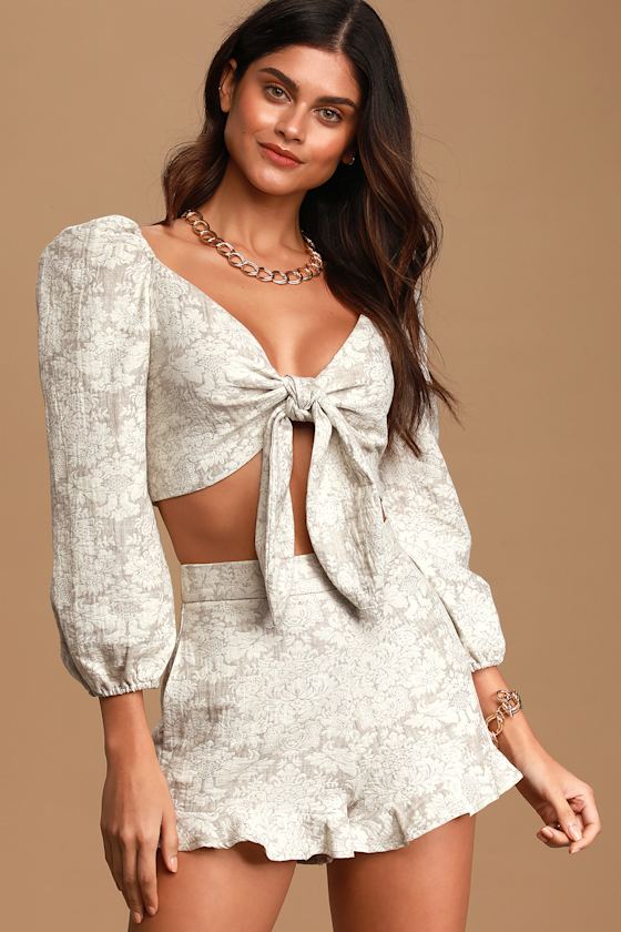 Elaine Beige Jacquard Ruffled Shorts 2