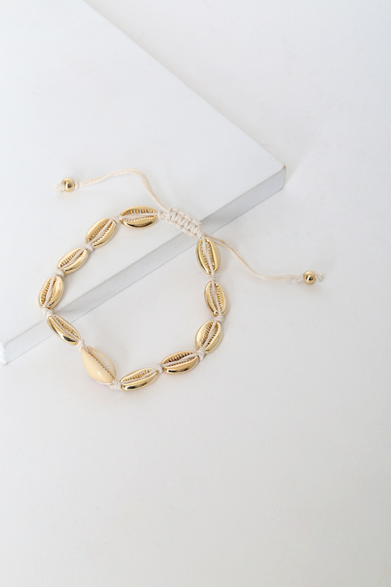 Shell We Go? Gold Cowrie Shell Anklet 1