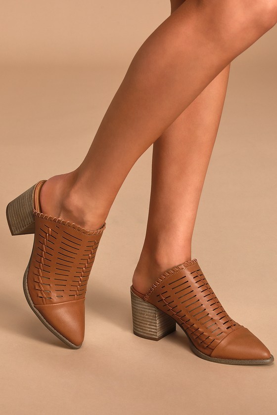 tan pointed mules