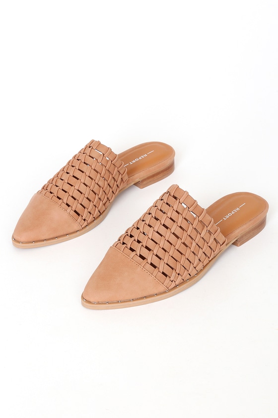 tan pointed mules