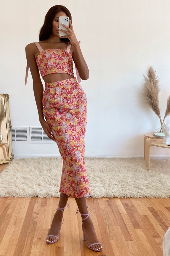 new model dress midi and top