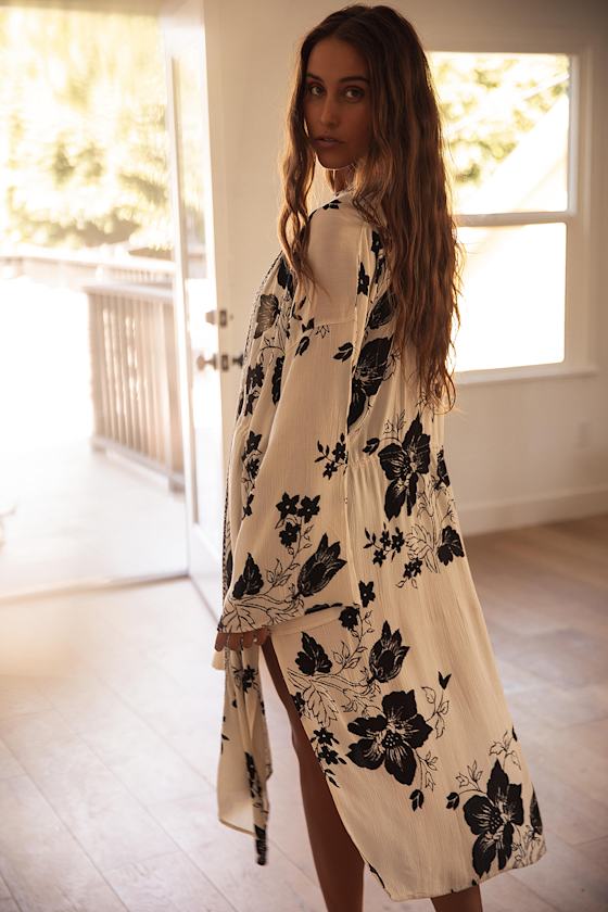 Sea the Sun Light Beige Print Kimono 6