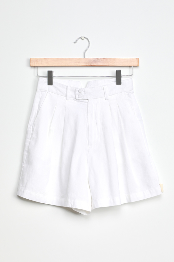 Penelope White High-Waisted Woven Shorts 7