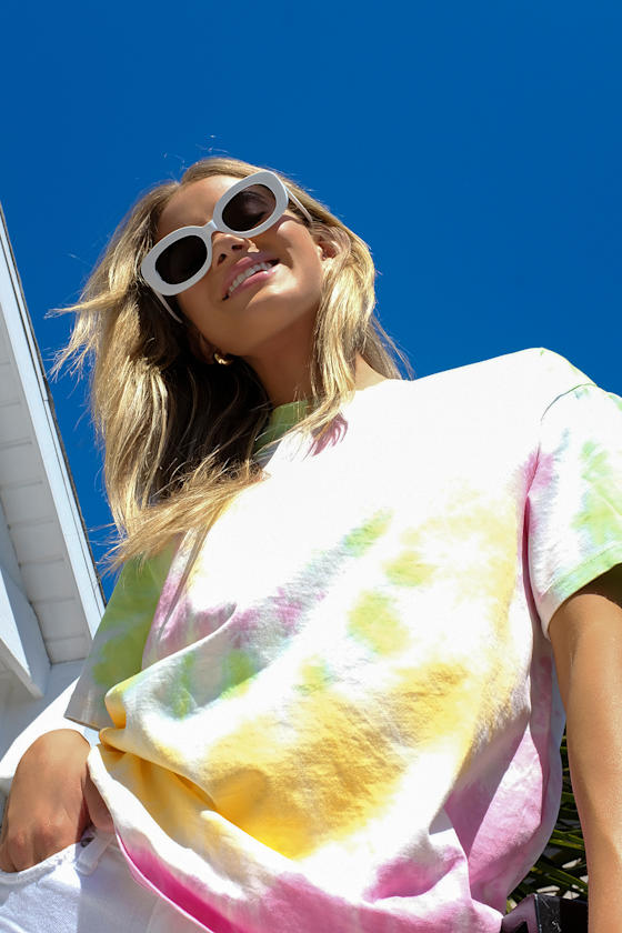 Lili White Square Sunglasses 1