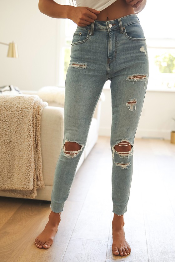 Daze Denim Moneymaker Obstruct - Light Blue Distressed Jeans Daze Denim Moneymaker Obstruct - Light Blue Distressed Jeans