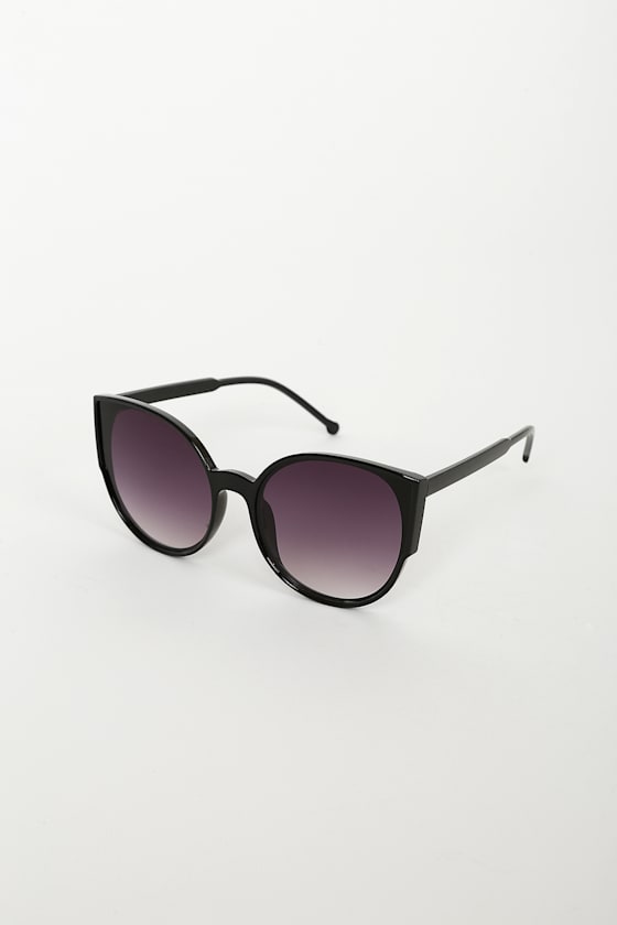 black sunnies