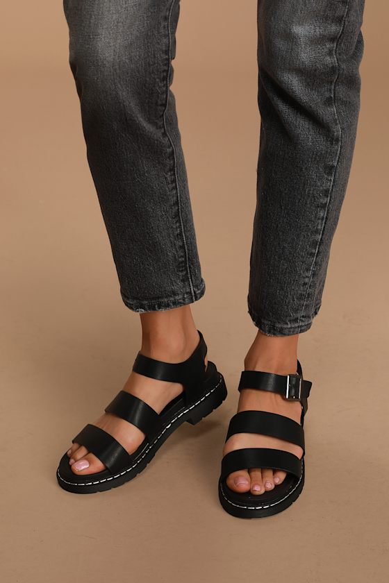 Shaylah Black Platform Sandals 1