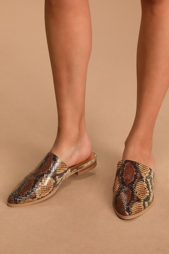 dolce vita snake mule