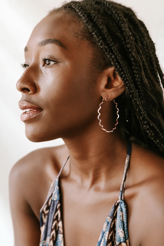 Jumping Through Hoops for the Perfect Hoop Earrings - Fortune Inspired
