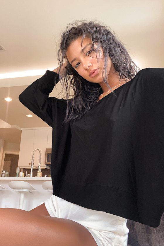 Mellow Out Black Long Sleeve Twist-Back Top 7