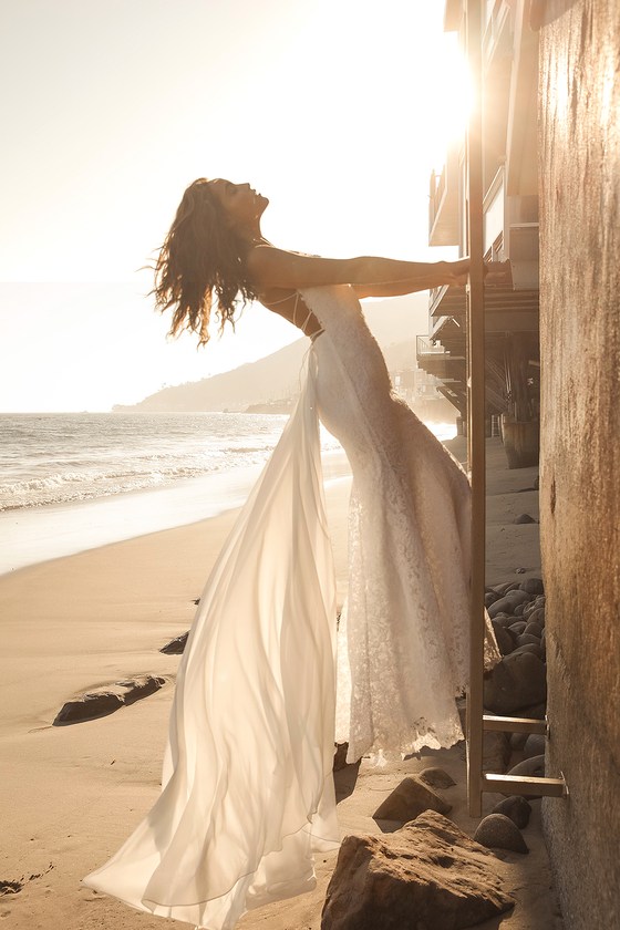 floral maxi dress for beach wedding