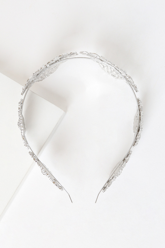 8OTFF3115: SILVER 2
