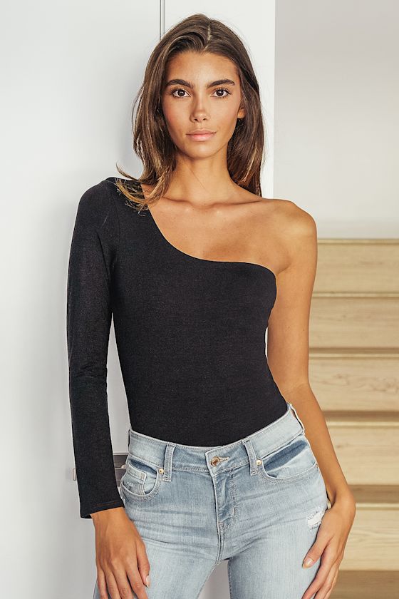 Best Side Black Long Sleeve One Shoulder Crop Top 5