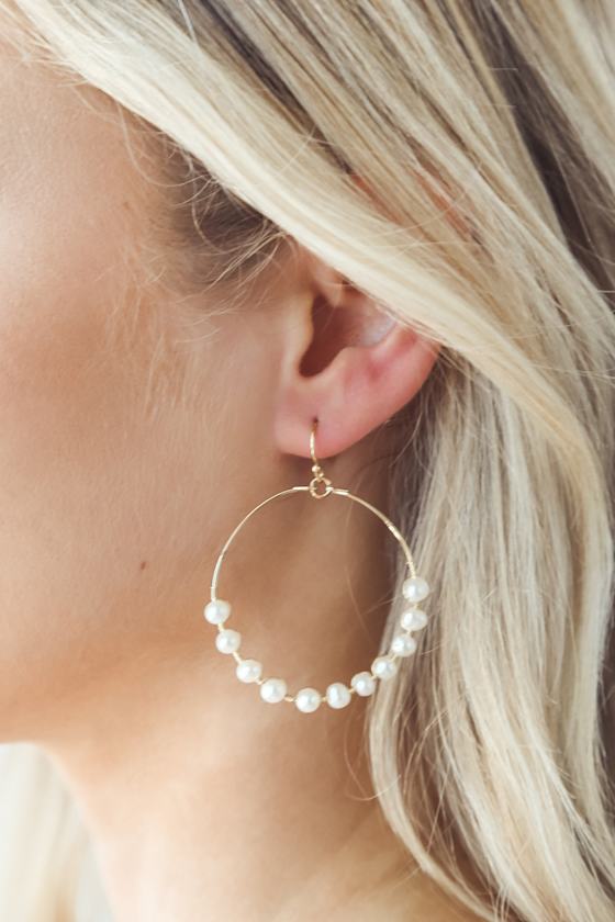 Take Me to the Beach Gold and Pearl Hoop Earrings 1