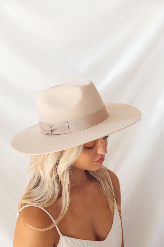 Lila Beige Wool Wide-Brim Fedora Hat 1