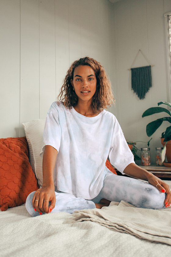 Keeping Things Positive Blue Tie-Dye Oversized Tee 5