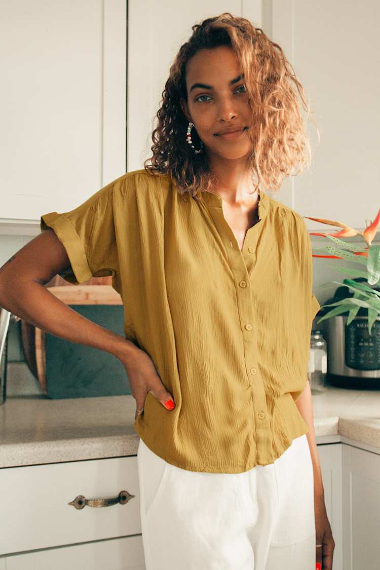 Shelly Short Sleeve Button Down Top Shelly Short Sleeve Button Down Top