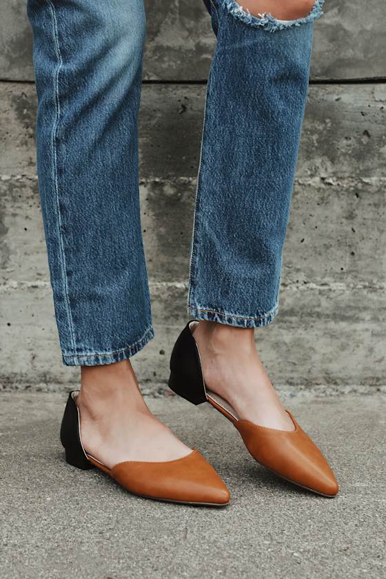 pointed tan flats