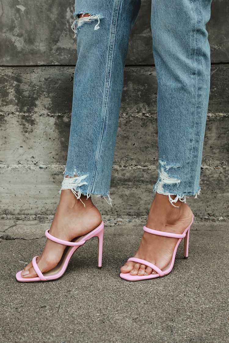 Actualizar 42+ imagen light pink heels outfit Abzlocal.mx