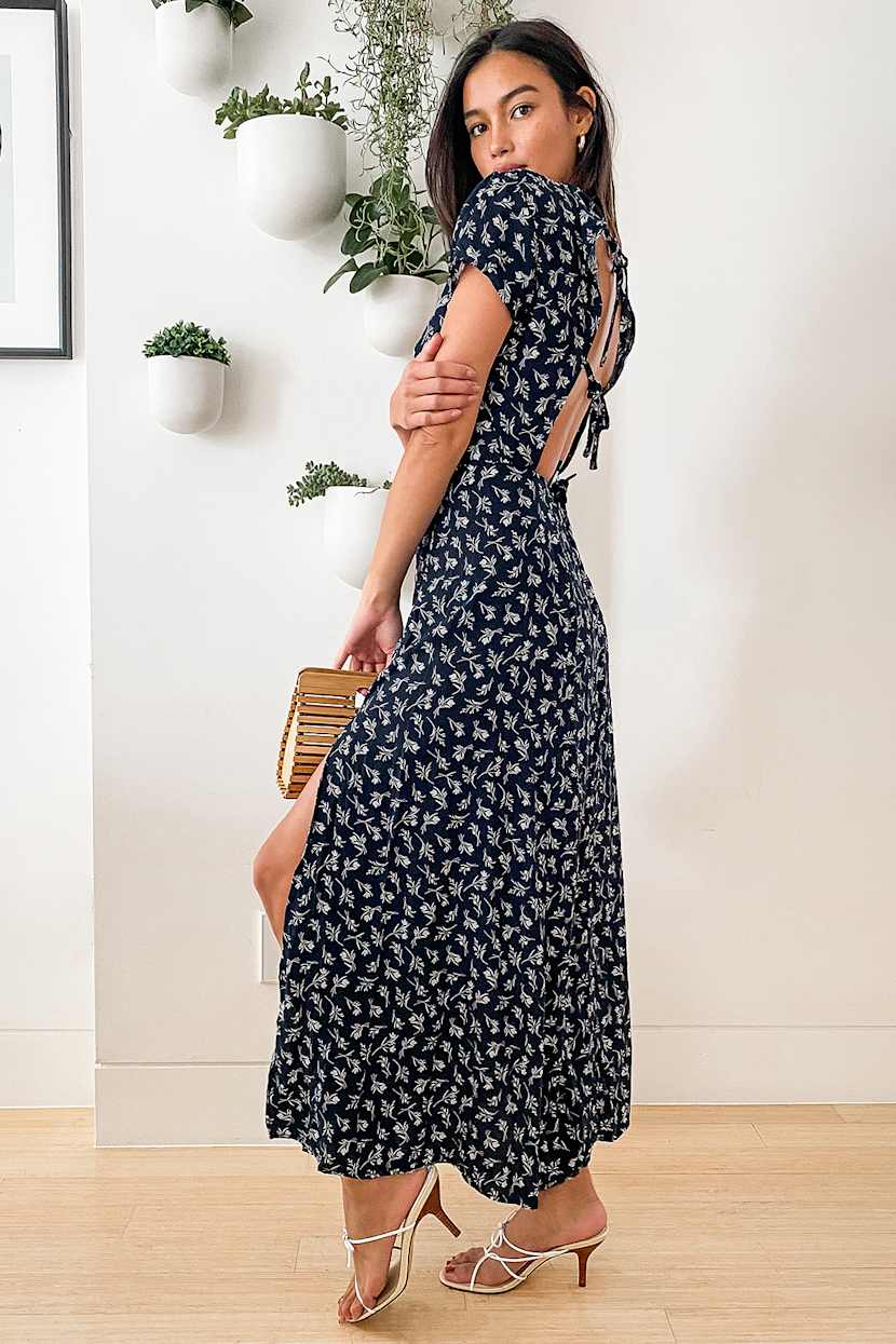 New Desires Navy Blue Floral Print Backless Maxi Dress