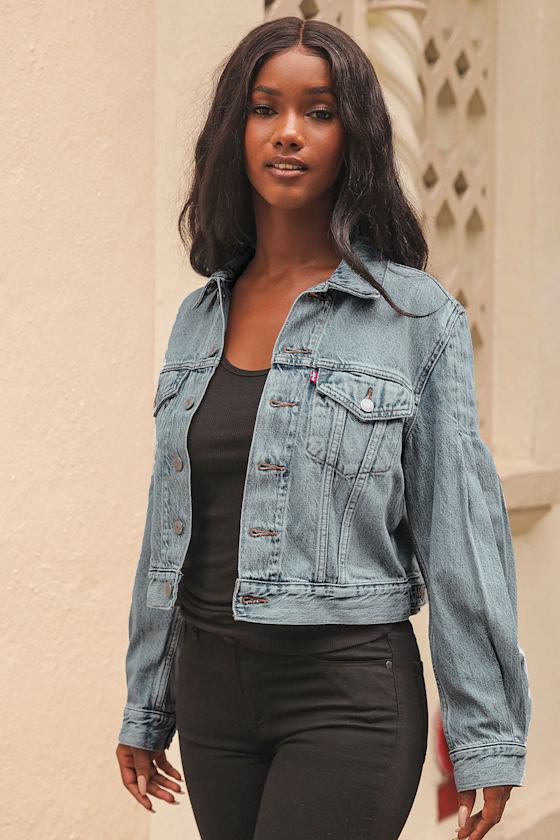 Full Sleeve Trucker Light Wash Denim Jacket 6