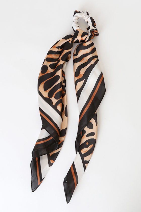 Play Nice Tan Multi Leopard Print Satin Ponytail Holder 3