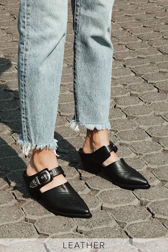 Celia-LL Black Leather Pointed-Toe Mules 1