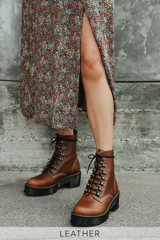 Dr martens leona lace up sale